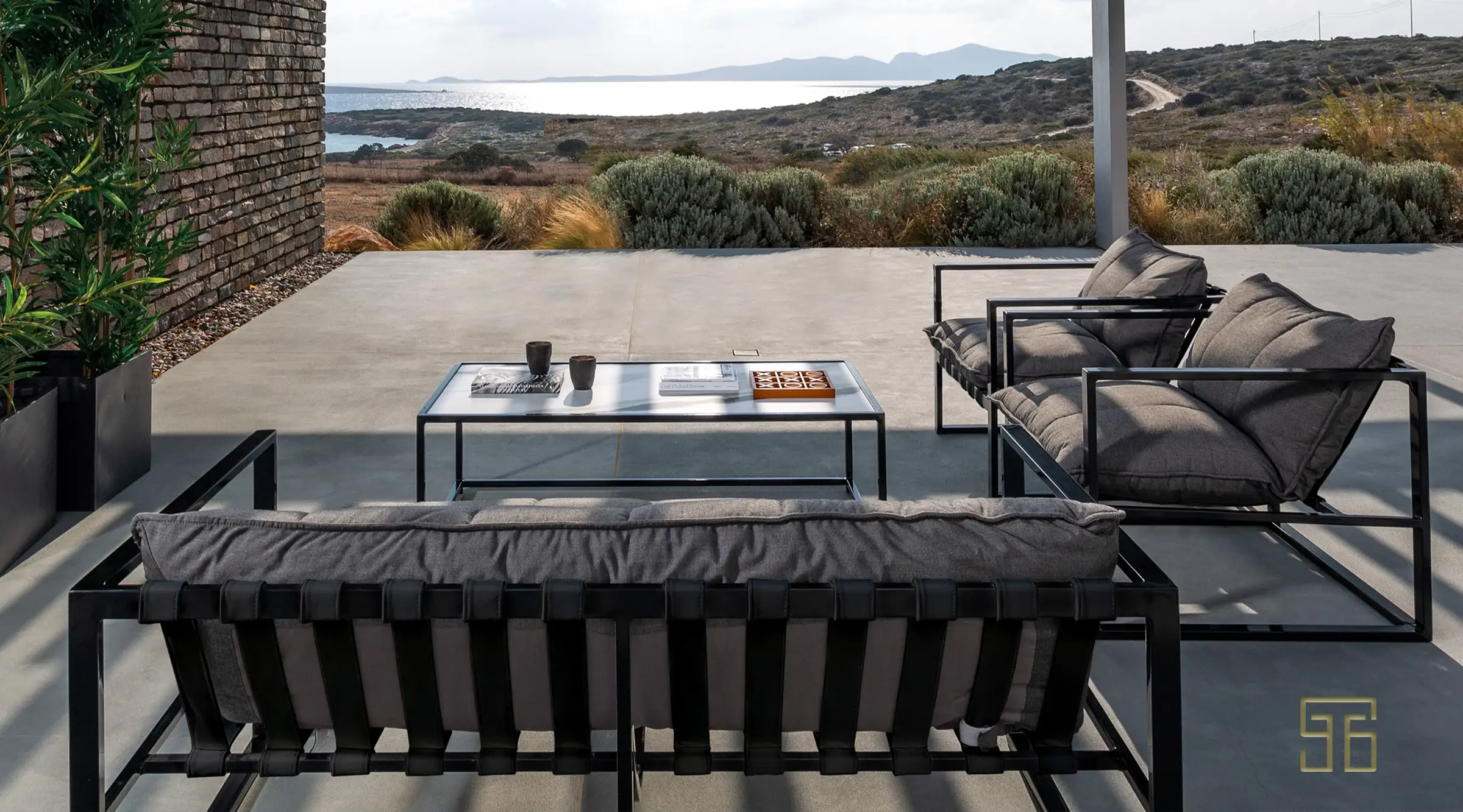 انتخاب بهترین پارچه مبلی ضدآب فضای باز