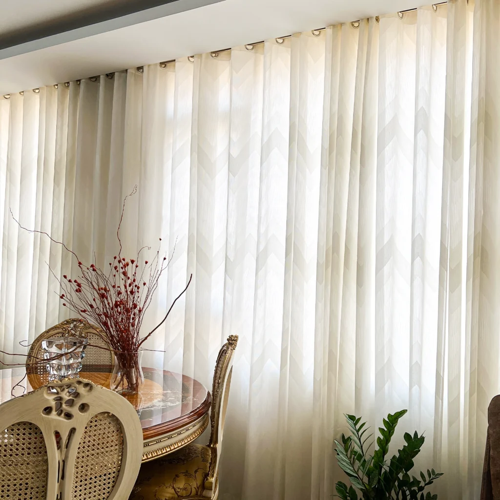 پرده کار ترک با پایین سرب‌دوزی و طرح کلاسیک- خرید از سناتکس